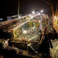 La classe royale dans la construction de ponts